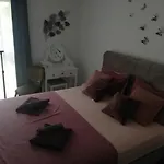 Modern Apartment Ana